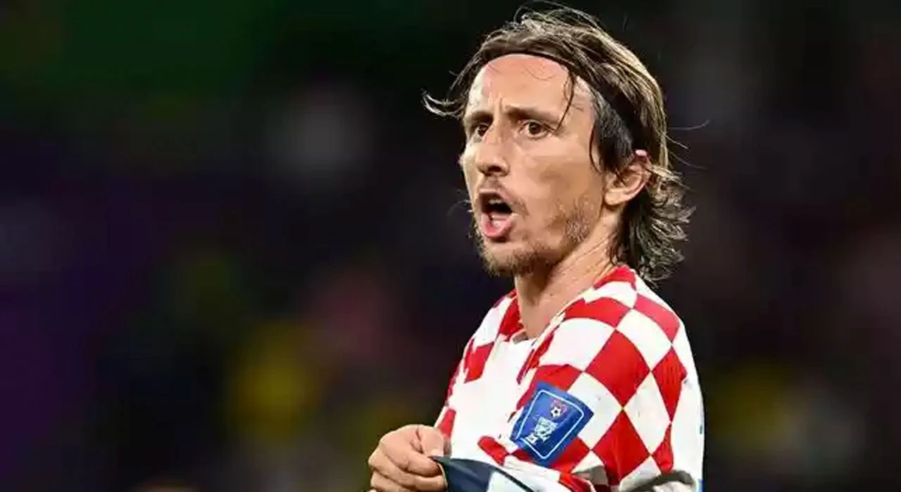 Argentina, de Messi, e Croácia, de Modric, lutam por vaga na final