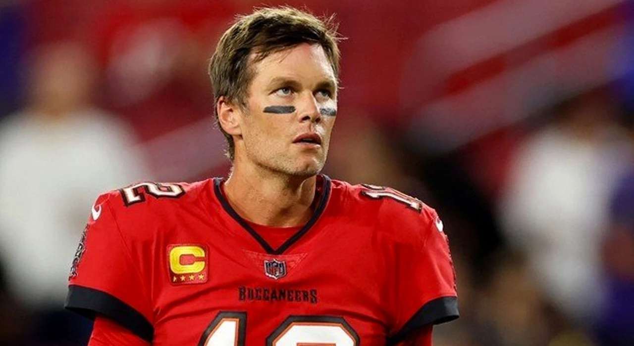 Segunda-feira (16/1): Com Brady, Bucs enfrentam os Cowboys pelos playoffs 