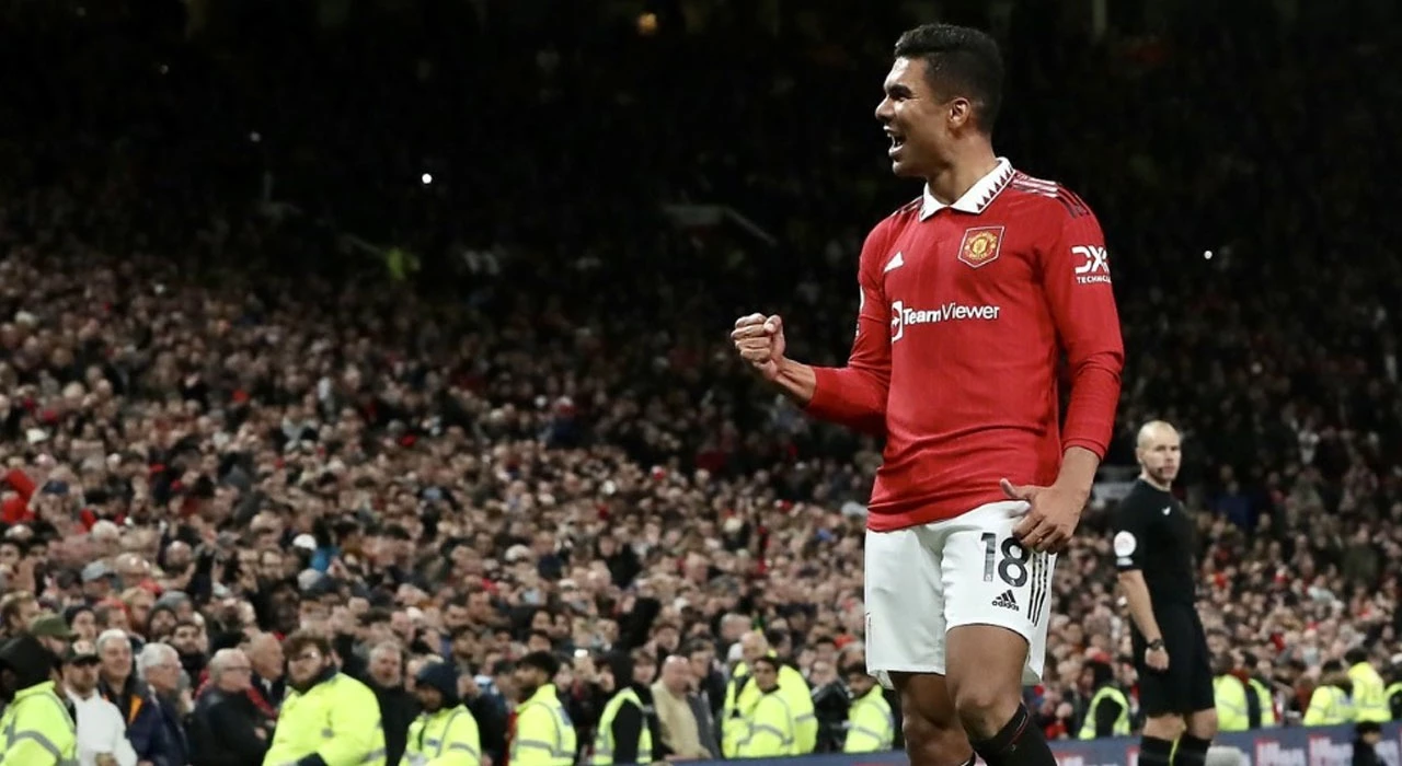 Quarta-feira (1/2) - Em vantagem, Manchester United pega o Nottingham pela Copa da Liga 