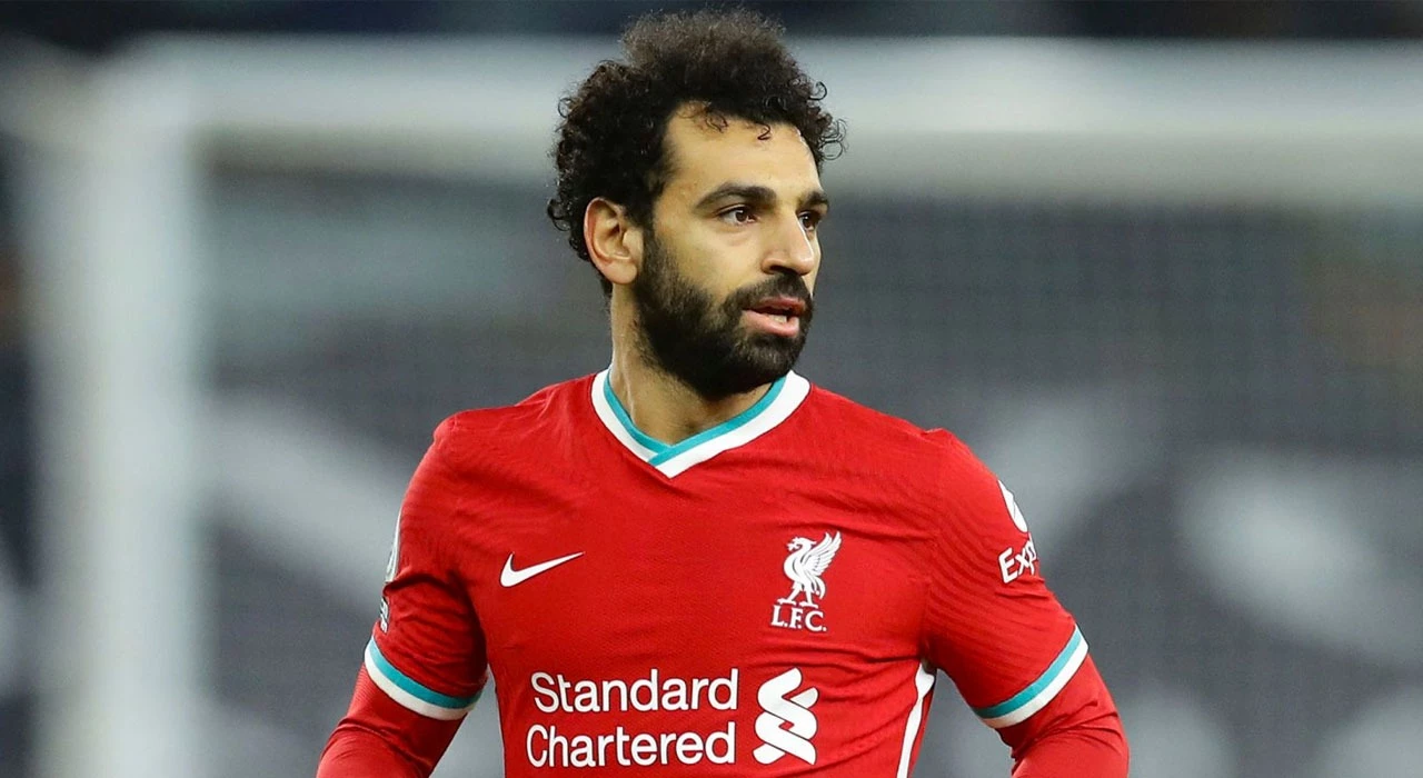 Segunda-feira (13) - Liverpool e Everton fazem clássico pela Premier League