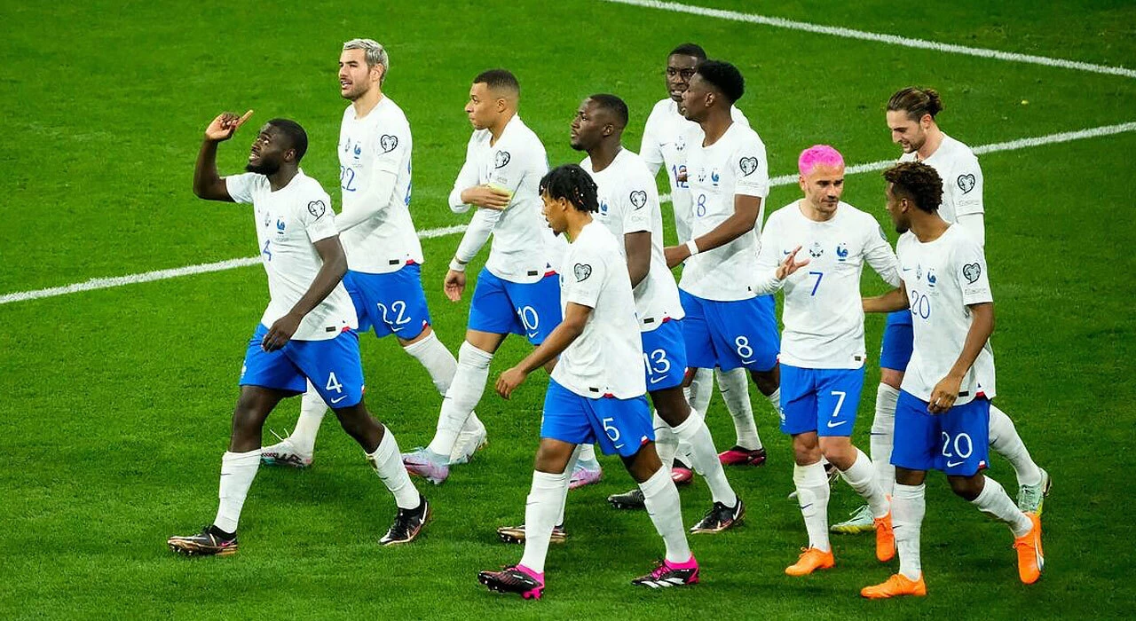 Segunda-feira (27/3) - Em Dublin, a Irlanda encara a poderosa França