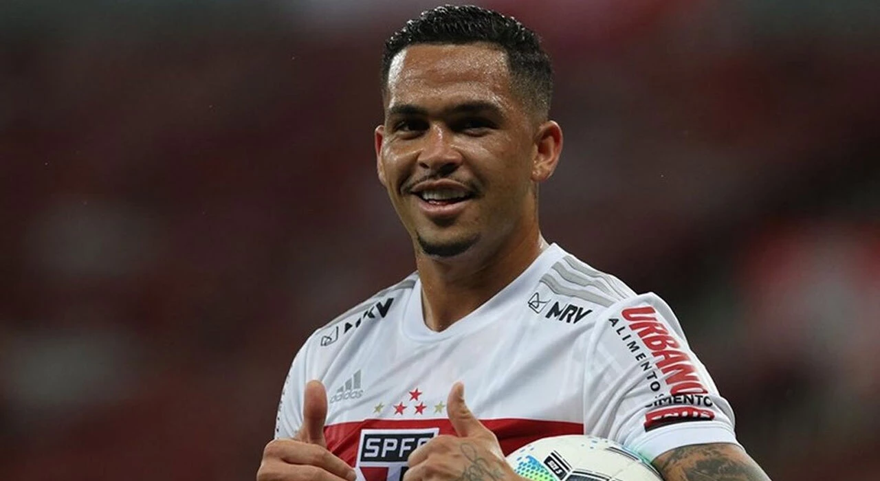 Quinta-feira (6/4) - São Paulo pega o Tigre em estreia da Sul-Americana