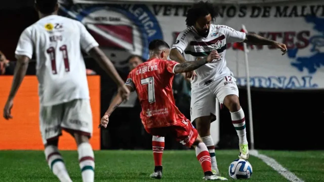 Terça-feira (8/8) - Flu e Argentinos Jrs. decidem no Maracanã quem avança