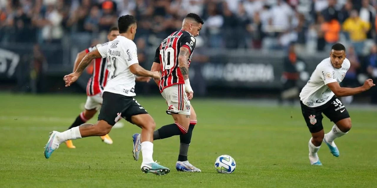 Quarta-feira (16/8) - São Paulo e Corinthians decidem quem vai à final da Copa do Brasil