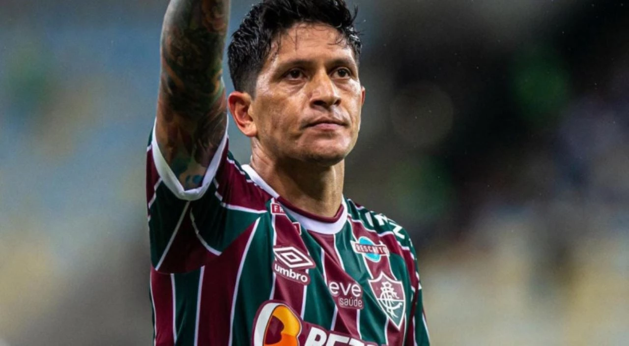 Quinta-feira (24/8) - Pela Libertadores, Flu pega o Olimpia no Maracanã