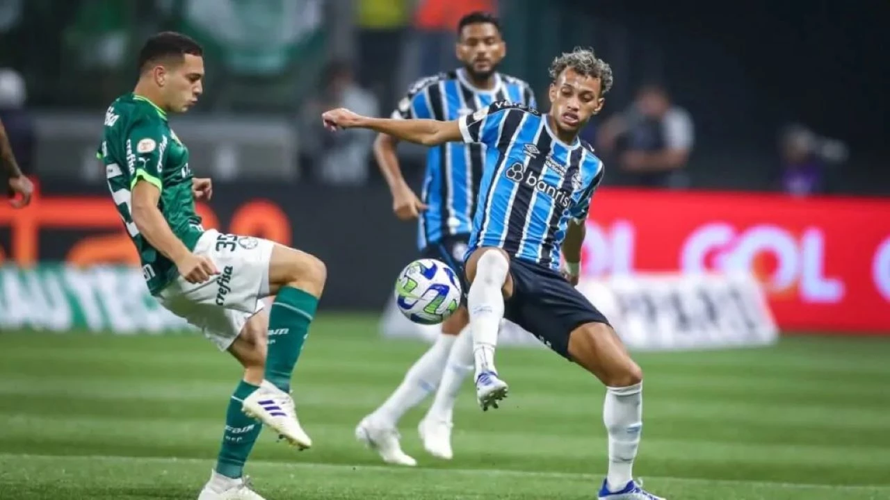 Quinta-feira (21/9) - Grêmio x Palmeiras fazem confronto no top 5 do Brasileirão