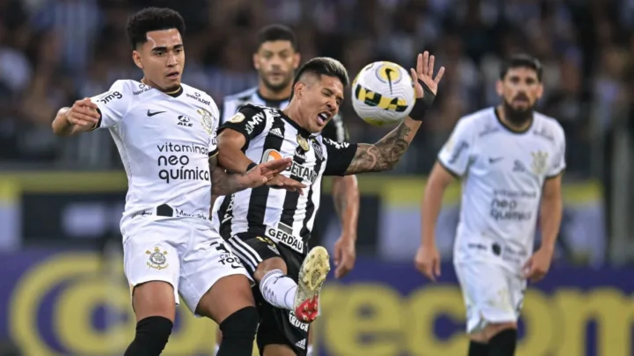 Quinta (9/11): Timão x Galo se enfrentam em Itaquera
