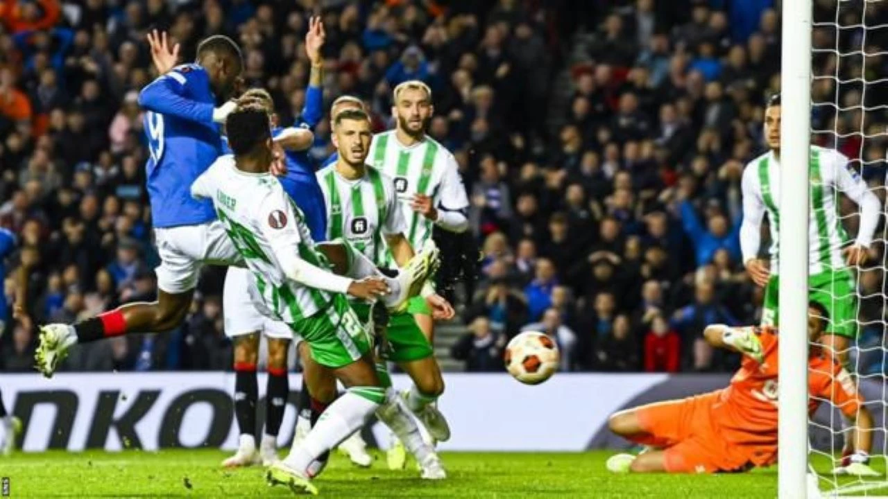 Quinta (14/12) - Betis x Rangers decidem destino na Liga Europa