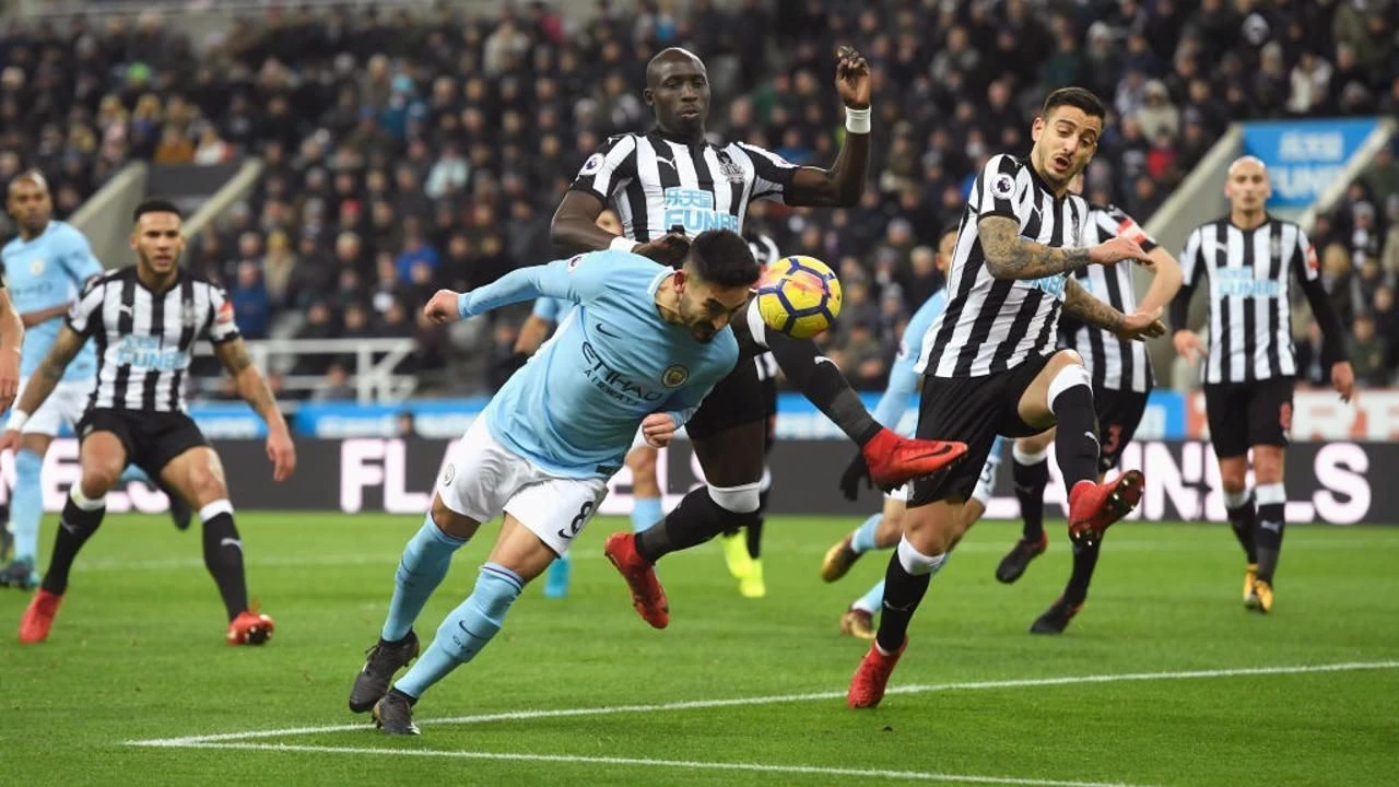 Sábado (13/1) - Newcastle x City abre rodada do Inglês 