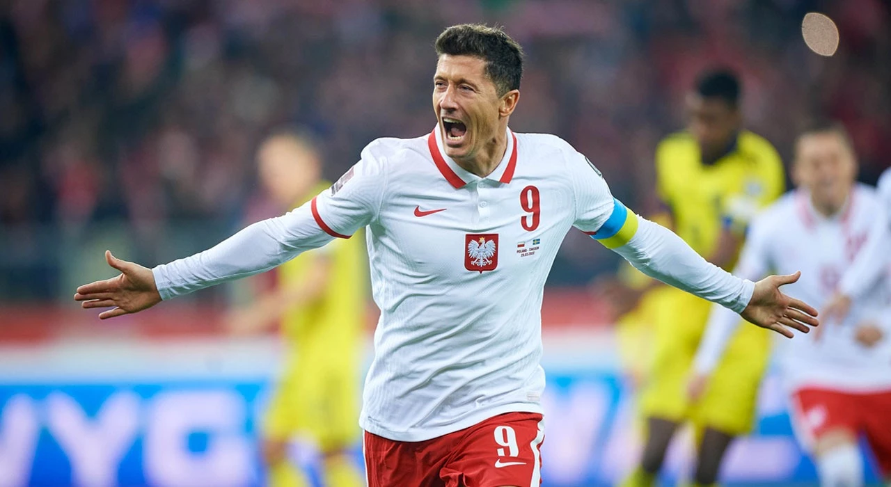 México e Polônia fazem duelo equilibrado no grupo C da Copa